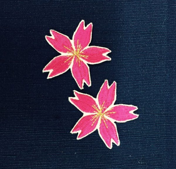 画像1: 桜花２枚入り　濃いピンク (1)